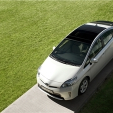 Refreshed Toyota Prius Launches in Europe