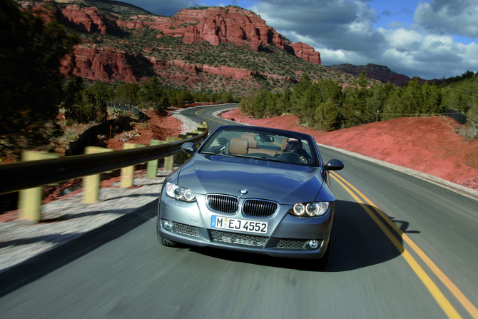 BMW 320d Cabrio Auto Intense (E93)