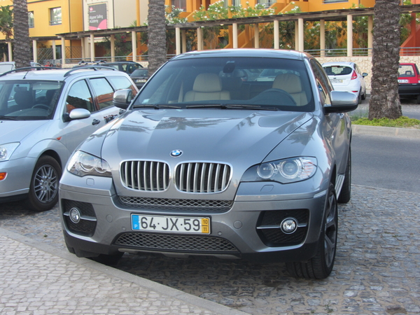 BMW X6 xDrive50i