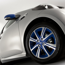 Aston Martin reveals limited edition ‘Colette’ Cygnet