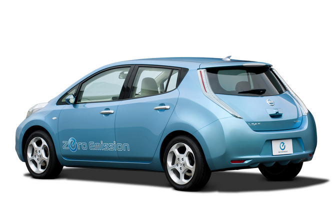 Nissan announces Leaf’s first European prices