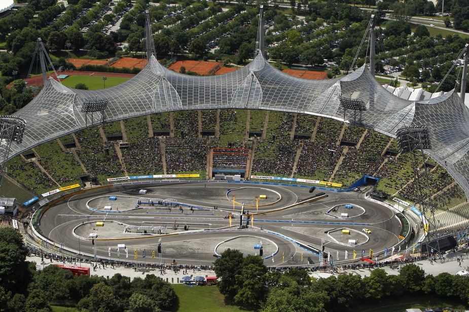 A bird&#39;s eye view of the Olympic Stadium course