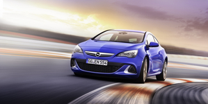 Opel Astra OPC Offers 280hp, 400Nm and Adjustable Suspension