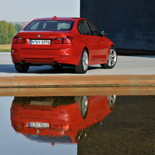 Sixth-Gen BMW 3-Series Gets Total Redesign with New Styling, Engines and Tech