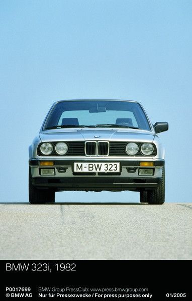 BMW 323i