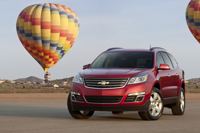 2013 Chevy Traverse Gets New Face, Upgraded Materials and Better Ride