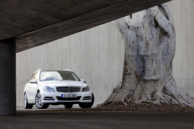 Mercedes-Benz C-Class Gen.4