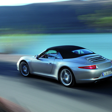 Porsche unveils Cabrio version of the new 911 generation