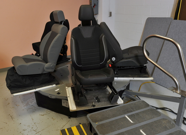 Ford combat back pain: seats with science