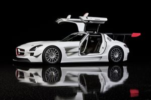 Official pictures of the SLS AMG GT3