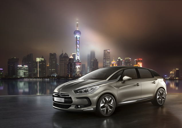 Citroen unveils DS5 in Shanghai 