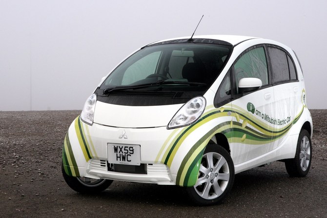 Governments investing in alternative fuel technologies