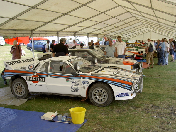 Lancia 037 - side