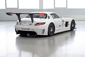 Official pictures of the SLS AMG GT3