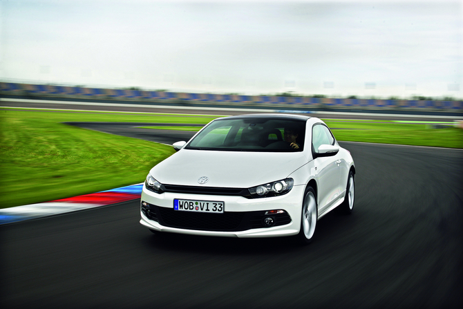 Volkswagen Scirocco 2.0I TDI 140hp R-Line DSG