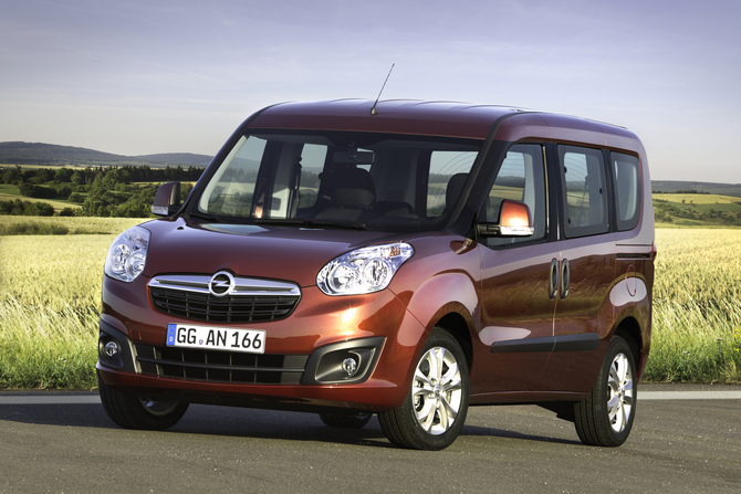 Opel Opel Combo Gen.3 [D]