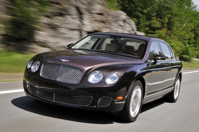 Bentley Continental Flying Spur Sedan