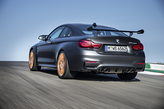 BMW M4 GTS