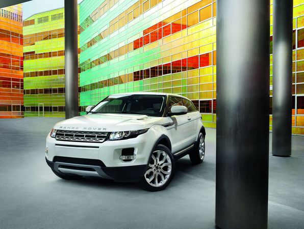 Range Rover Evoque: the smaller and greener crossover