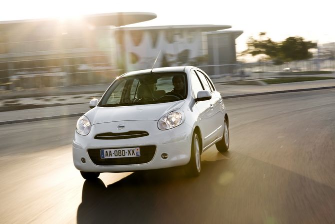 Micra DIG-S set to clean up European cities