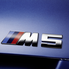 BMW unveils new M5