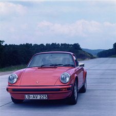 Porsche 911 Carrera