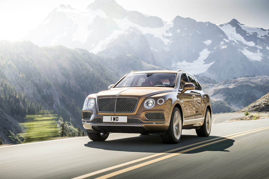 Bentley redesigned the bi-turbo W12 petrol engine with 608hp and 900Nm for the Bentayga