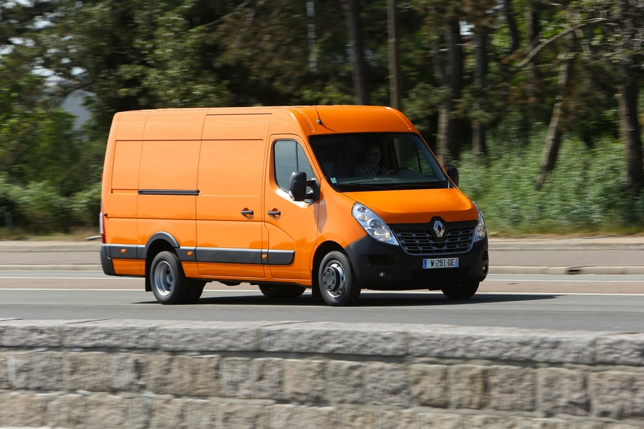 Renault Master Combi L2H2 3.5T 2.3 dCi S&S