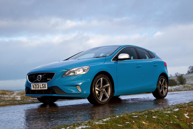 Volvo V40 D2 R-Design