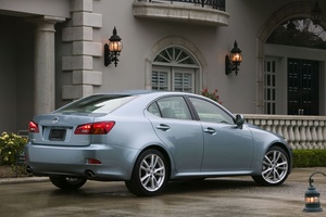 Lexus IS350