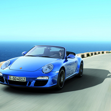 Porsche adds all-wheel drive to the Carrera GTS