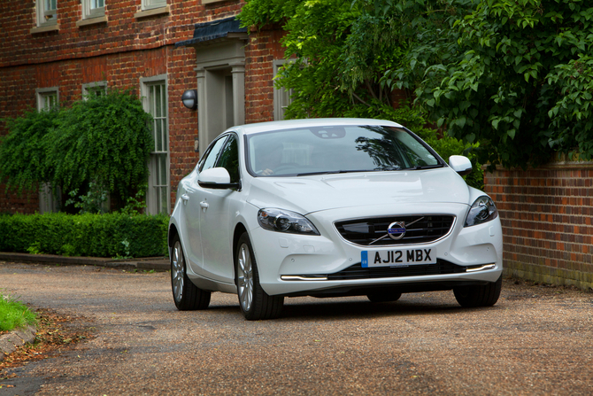 Volvo V40 T5 Mometum Geartronic