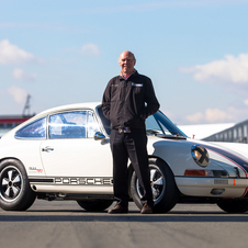 O carro está a ser preparado para as corridas pela Porsche Classic e pela Porsche GB Motorsport