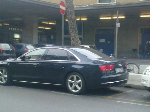 Audi A8 L 4.2 V8 TDI quattro 