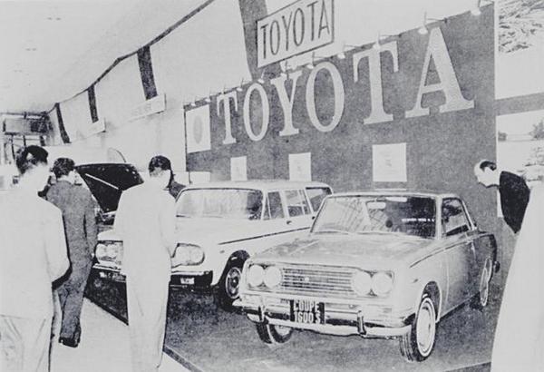 1966- Toyota Corona and Crown make European debut at the Paris Motor Show