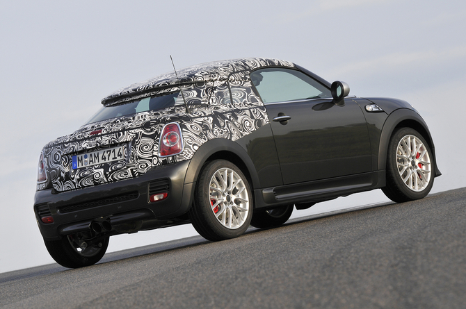 MINI shows-off camouflaged future Coupé model