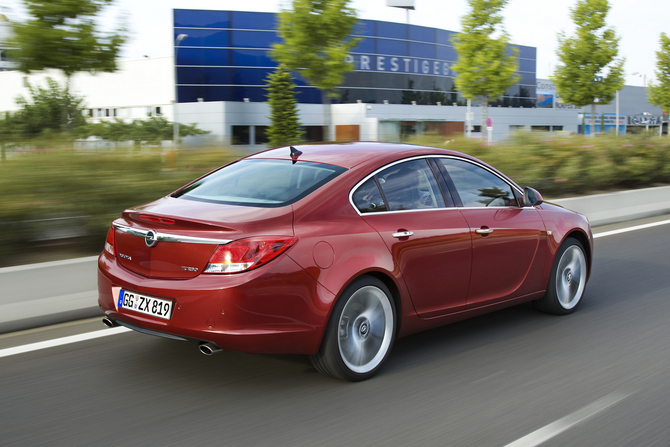 Opel Insignia 1.6 Turbo Cosmo