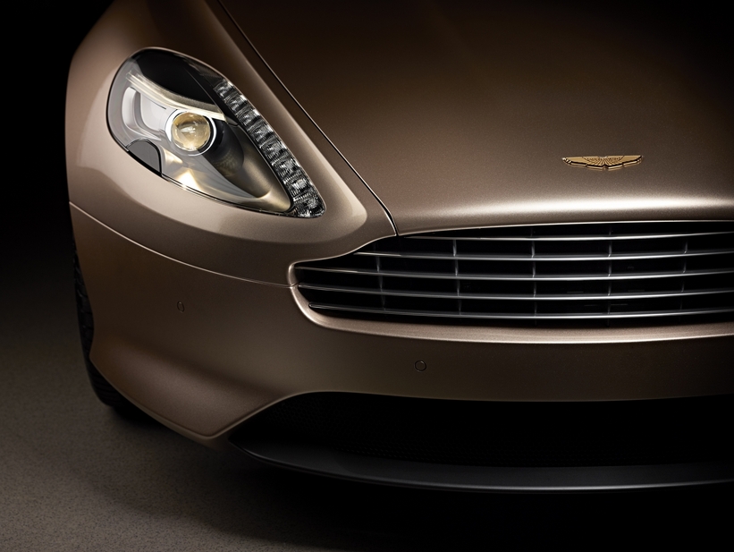 Aston Martin DBS Dragon 88 Edition