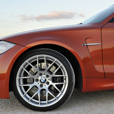 Official: the BMW 1 Series M Coupé is out