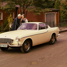 The Volvo P1800 turns 50 years old