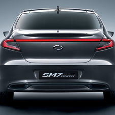 Renault Samsung unveil new SM7 sedan