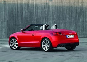 Audi TT Roadster 2.0 TFSI 211 S line