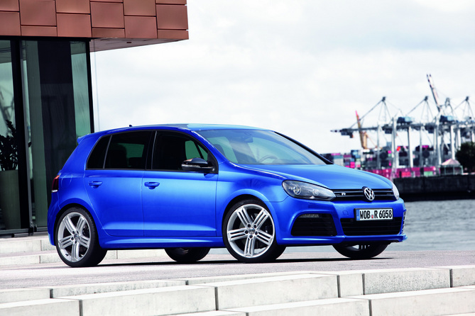 VW Golf R heading to the US in 2012