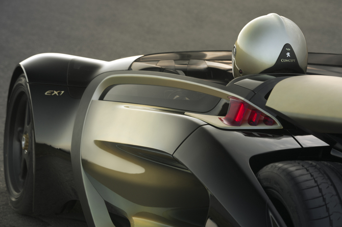 Peugeot EX1: electric concept revealed ahead of Paris