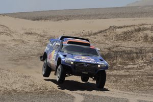 Al-Attiyah takes the lead