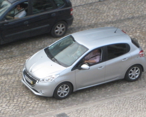 Peugeot 208 1.6 eHDi Active