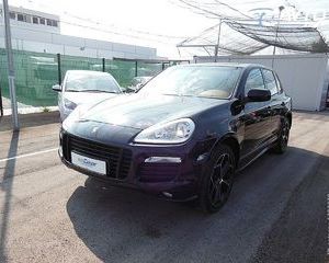 Porsche Cayenne GTS