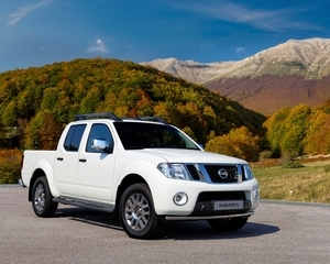 Navara 2.5 dCi 4x4 Double Cab XE