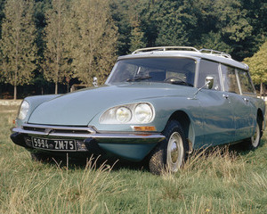 DS 23 Estate