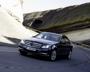 C350 Saloon BlueEfficiency Elegance